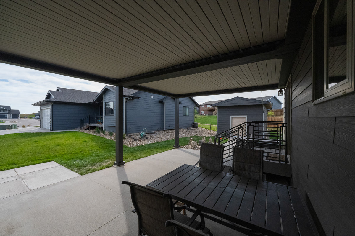 free standing luxury double pergola with louvered roof