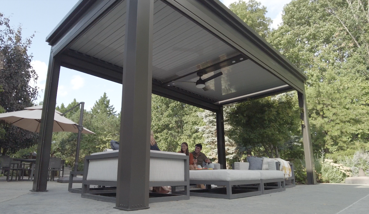 free standing luxury pergola with louvered roof