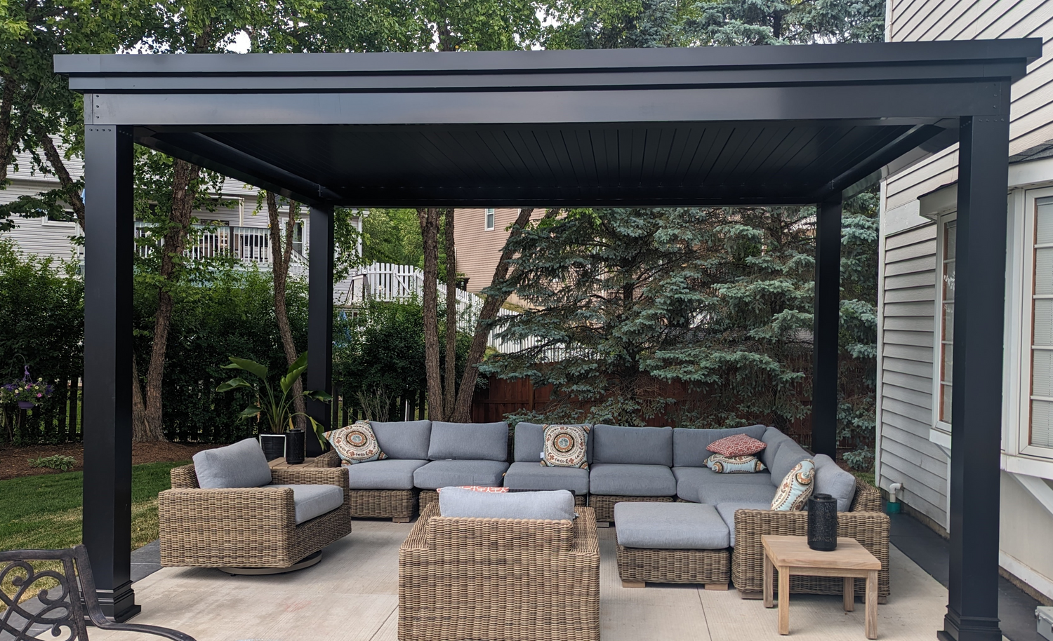 free standing luxury outdoor living room pergola with louvered roof